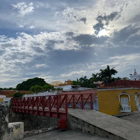 En El Centro Historico De Cartagena, Turistico Y Colonial Apartamento