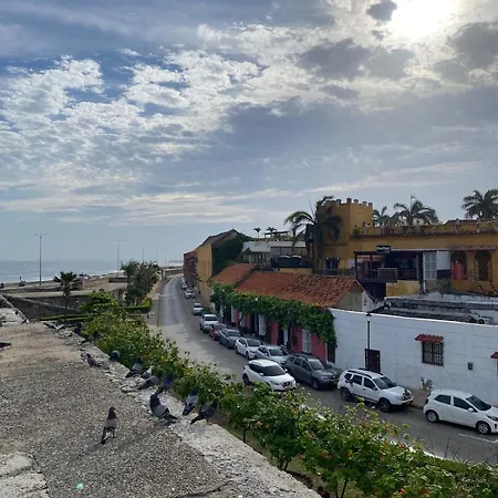 Apartamento En El Centro Historico De Cartagena, Turistico Y Colonial Cartagena